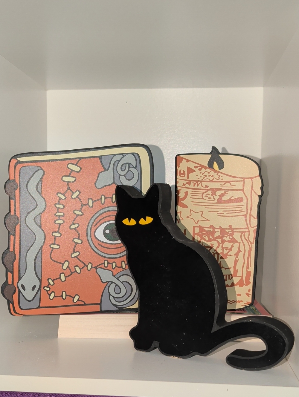 Wooden Hocus Pocus Decor Set